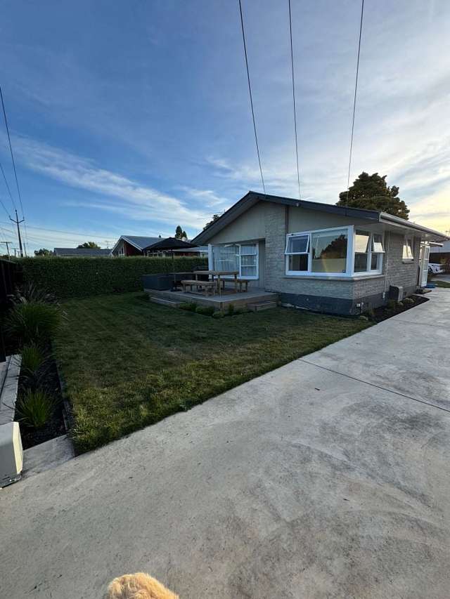 Charming 3-Bedroom Home in Hamilton East