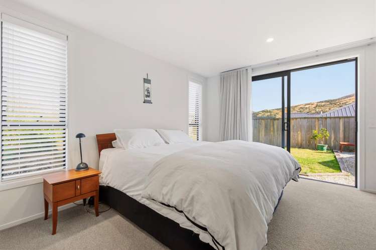 11 Till Street Jacks Point_9