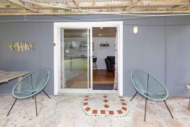 5 Bayly Street Baylys Beach_27