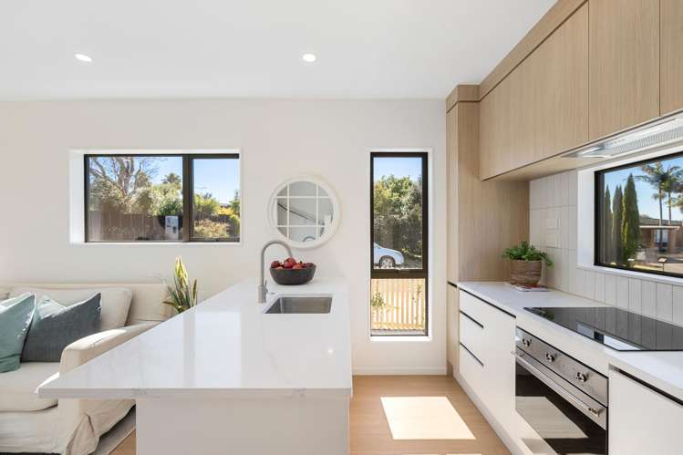 5A La Perouse Street Botany Downs_1