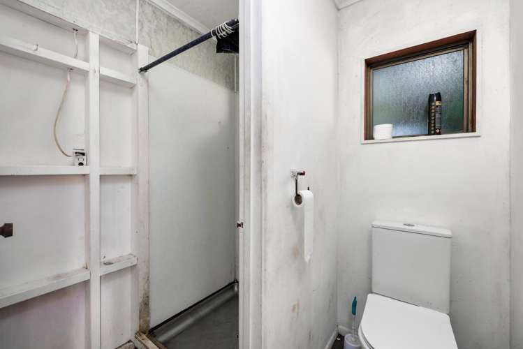 142 Roger Road Taheke_14