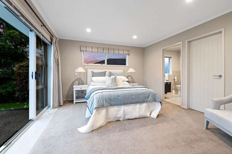 9 Kenley Heights Flat Bush_13