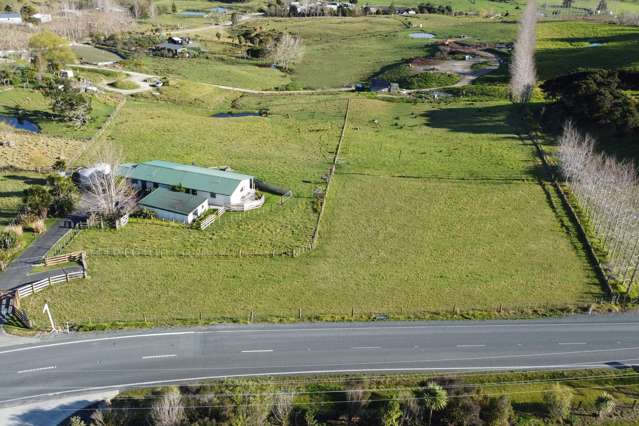 2212 Cove Road Mangawhai_2