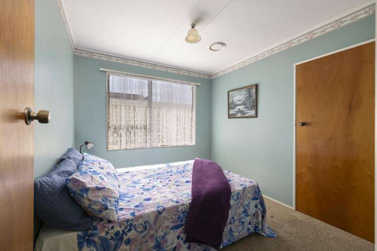 3 Lowes Place Solway_11