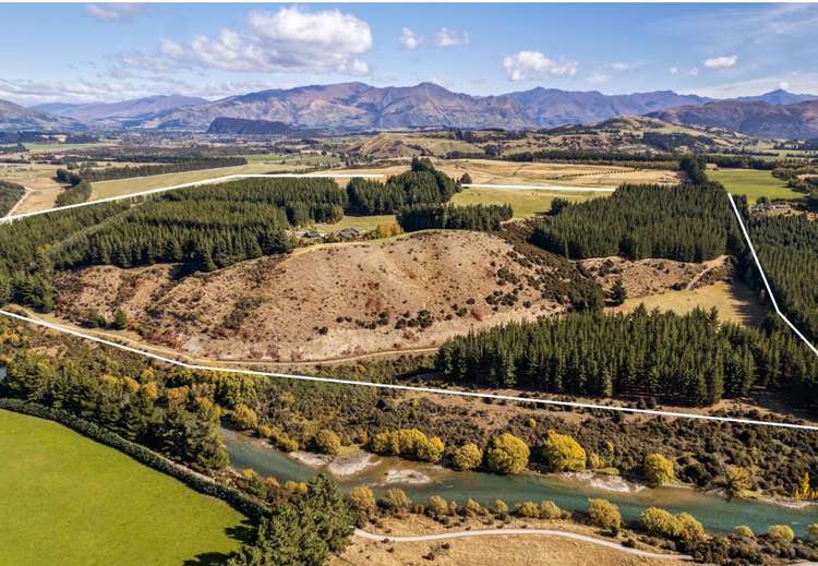 173 Camp Hill Road Albert Town_28