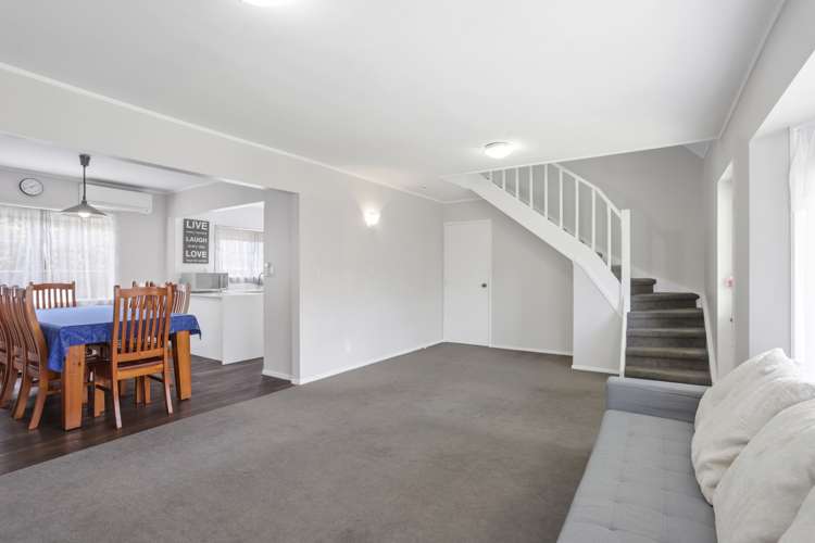 229 Edmonton Road Te Atatu South_5