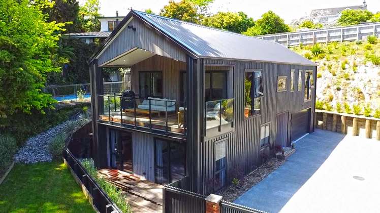 6e Burns Street Westown_22