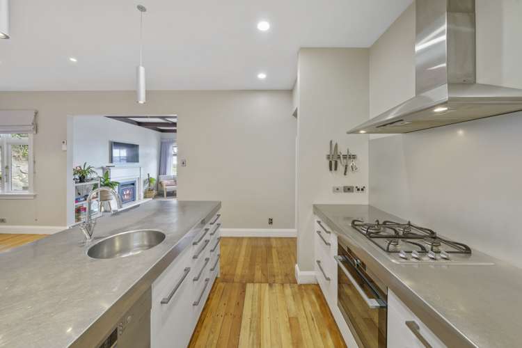 111 Muritai Road Eastbourne_13