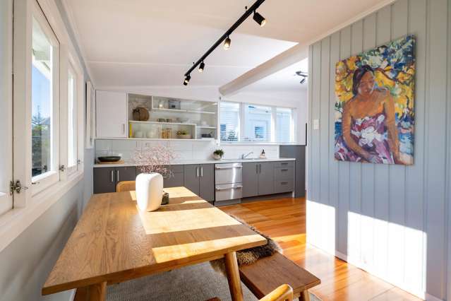 9 Kinross White Street Napier South_1