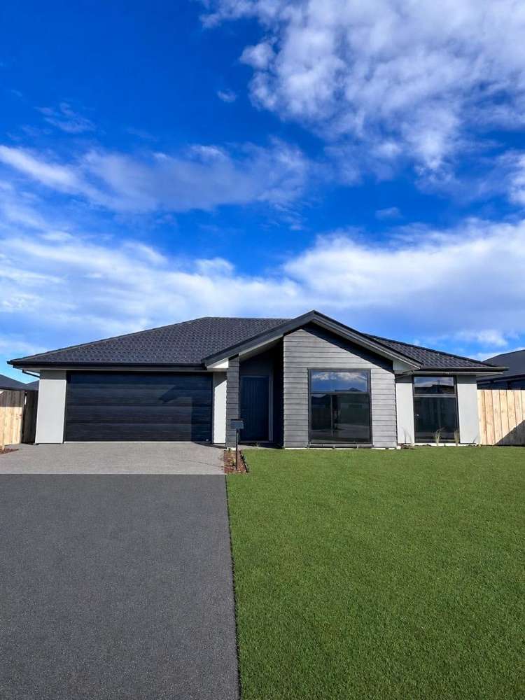 28 Accadia Drive_0