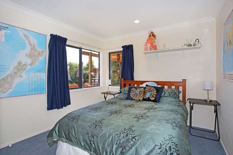 10 Wroxton Place Waiuku_14