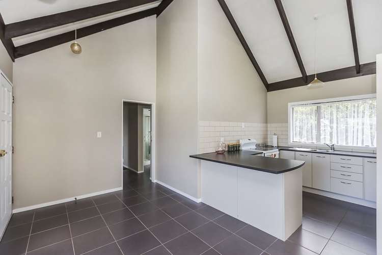 20 Outram Grove Kelson_10