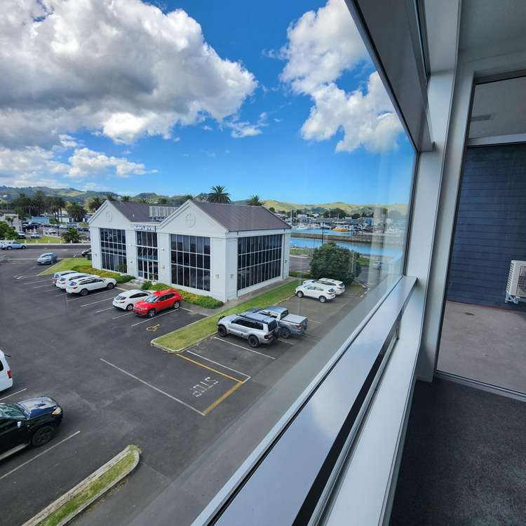 203/4 Reads Quay, Marinaview Gisborne_49