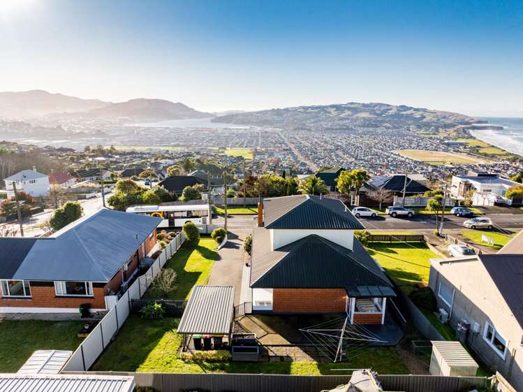 69 Earls Road St Clair_28