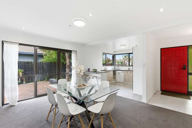 16 Fernbrook Place St Albans_8