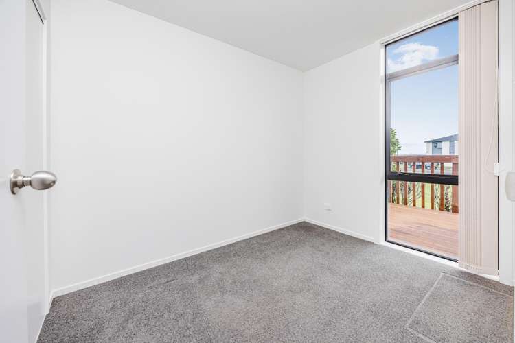 7 Kapuarangi Lane Papakura_11