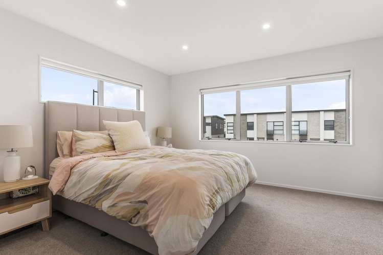 27 Riria Crescent Takanini_11