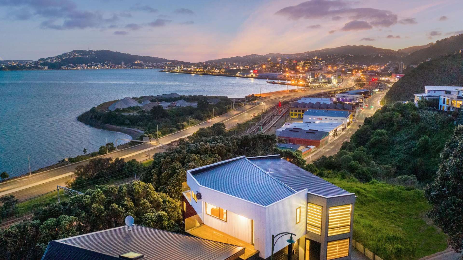 10 Satchell Way Kaiwharawhara_0