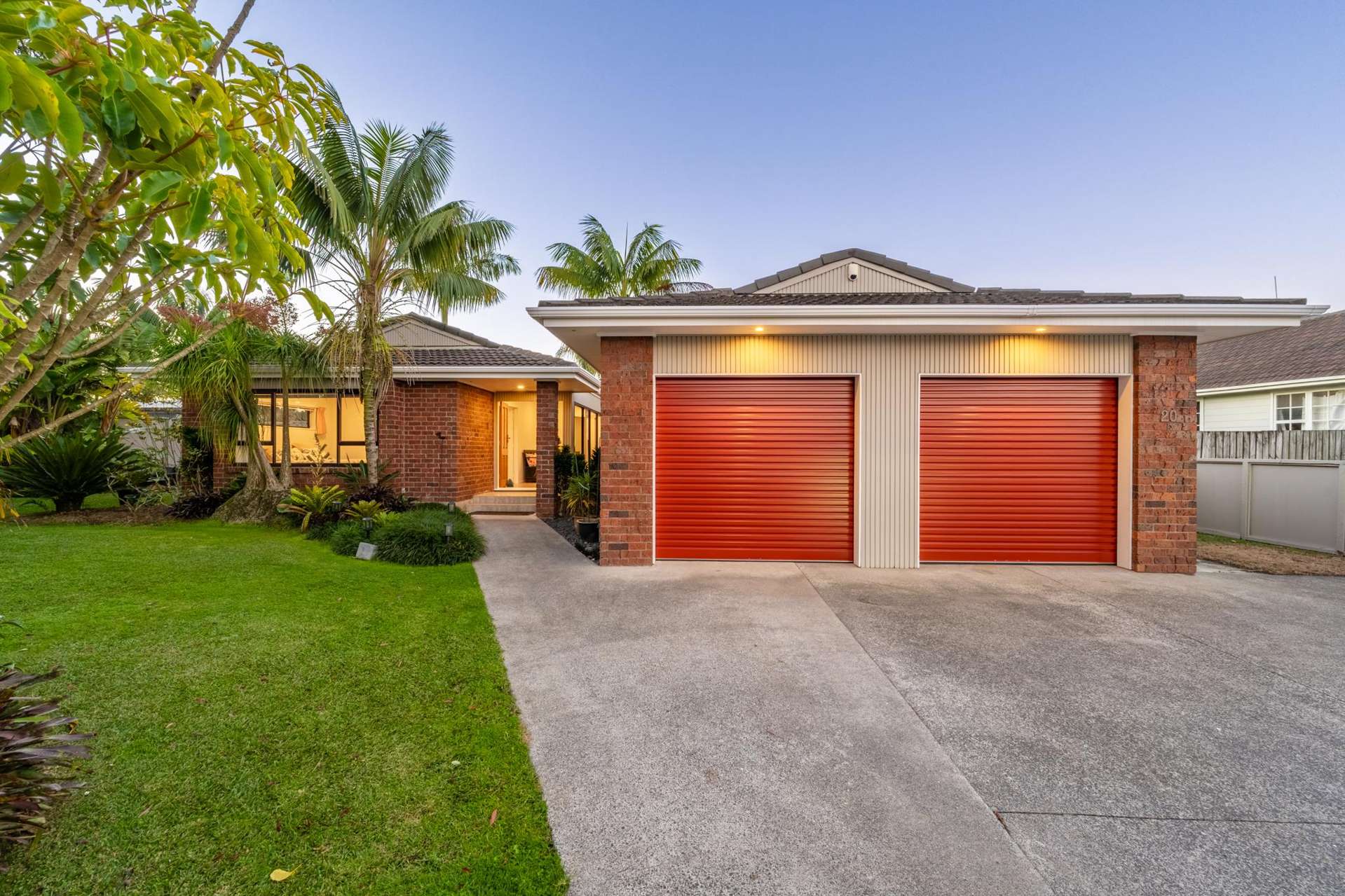 20 Butley Drive Farm Cove_0