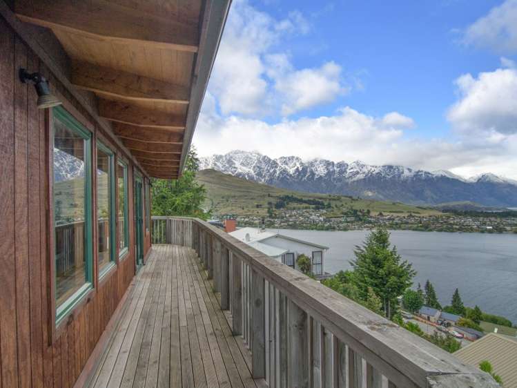 8 Longwood Place Queenstown_16