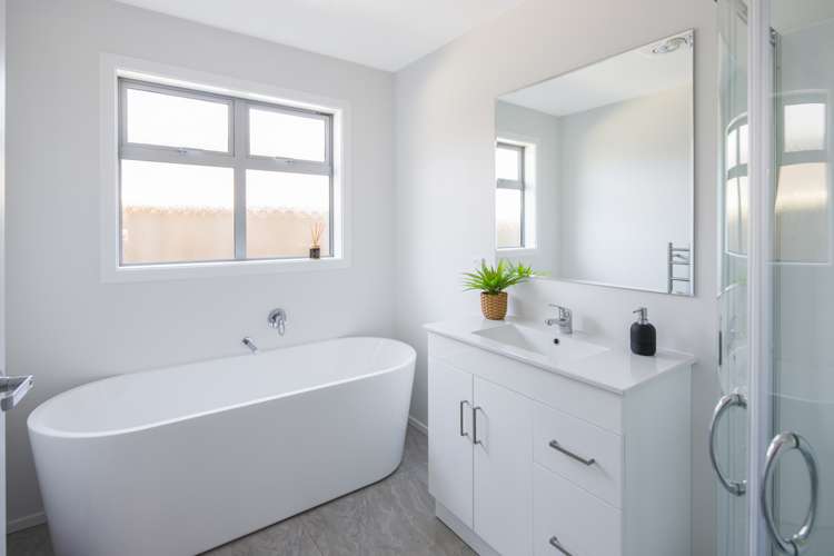 87 Meremere Street Wainuiomata_15