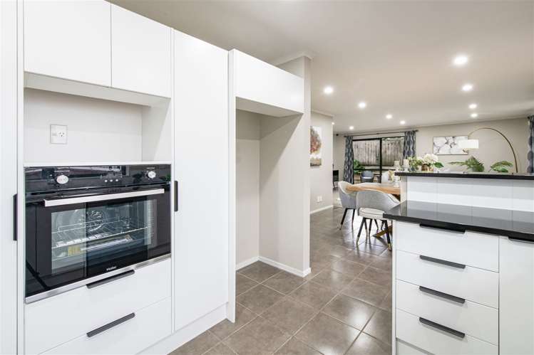 348b Royal Road Massey_13