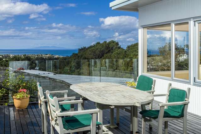 1/5 Dalmeny Close Murrays Bay_2