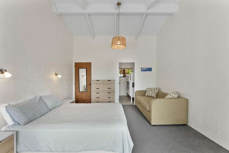 51 Wairau Road Oakura_8