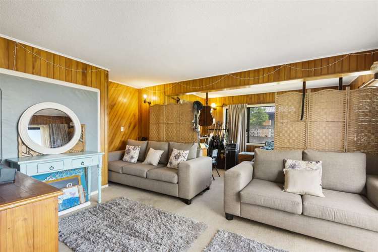 115 Sunset Road Totara Vale_19