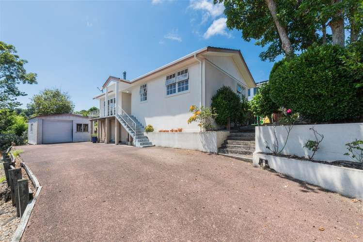 64a Captain Scott Road Glen Eden_16