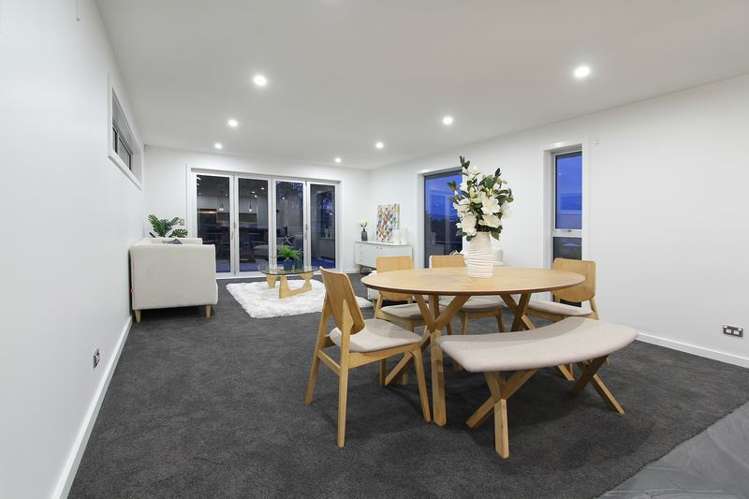 16a Longitude Place Whitby_7