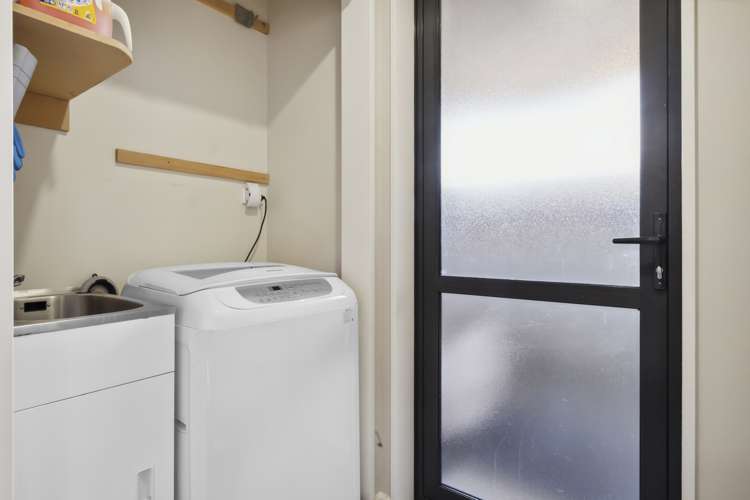 148 Bay View Road South Dunedin_15