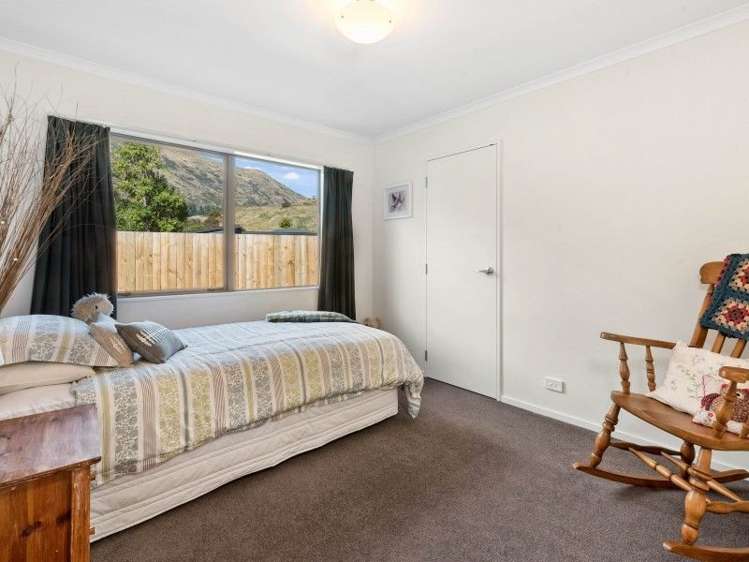 13 Quill Street Dalefield/Wakatipu Basin_12