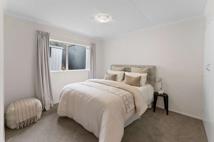 16 Hillside Lane The Brook_15