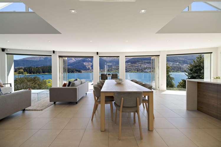635 Peninsula Road Kelvin Heights_6
