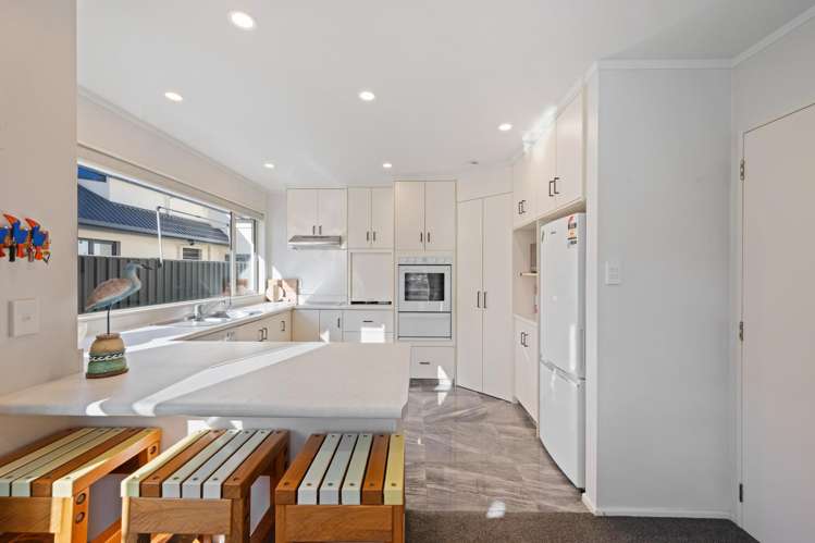 37 Waikawa Road Picton_10