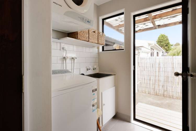 25c Sylvania Drive Matua_13