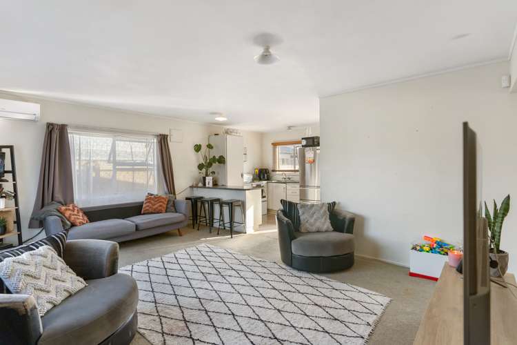 39 Rollerson Street Papakura_5