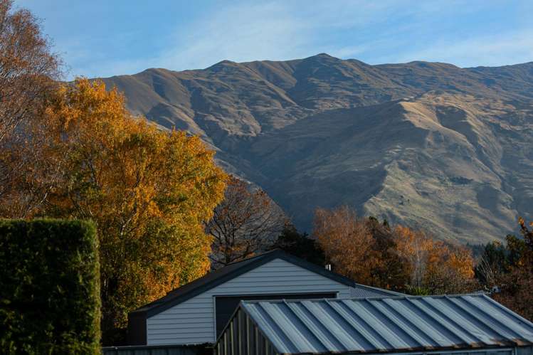 165 Warren Street Wanaka_15