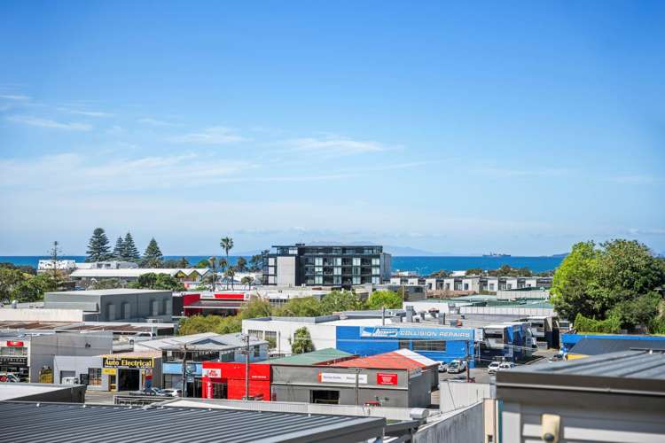 7/8 Wilk Lane Browns Bay_25