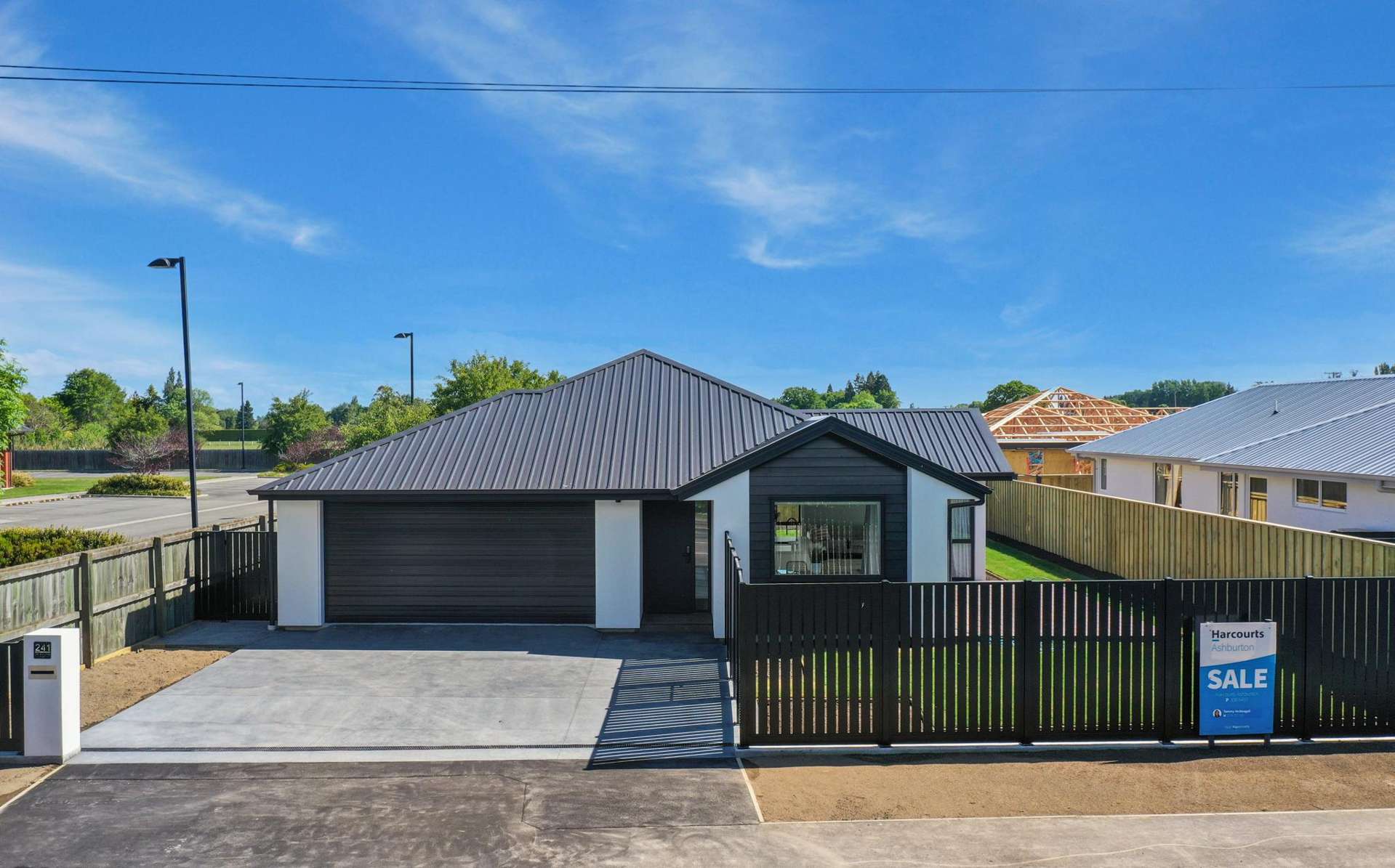 241 Racecourse Road Allenton_0