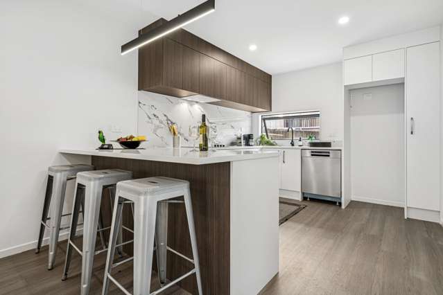 6/14 Freyberg Place Howick_2