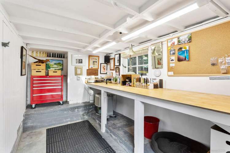 10 Pine Street New Lynn_13