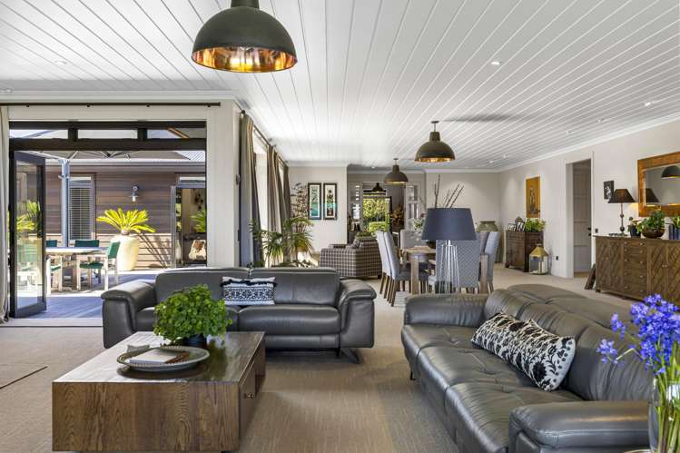 12 Mahuta Road Five Mile Bay_12
