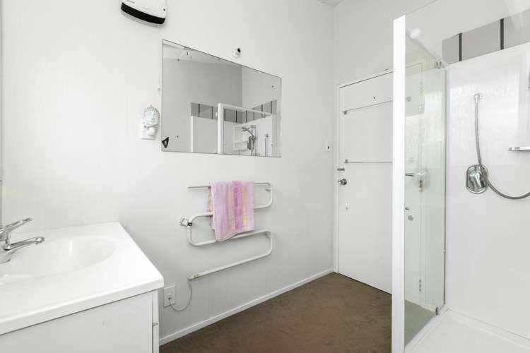 26 Norman Street Tainui_12