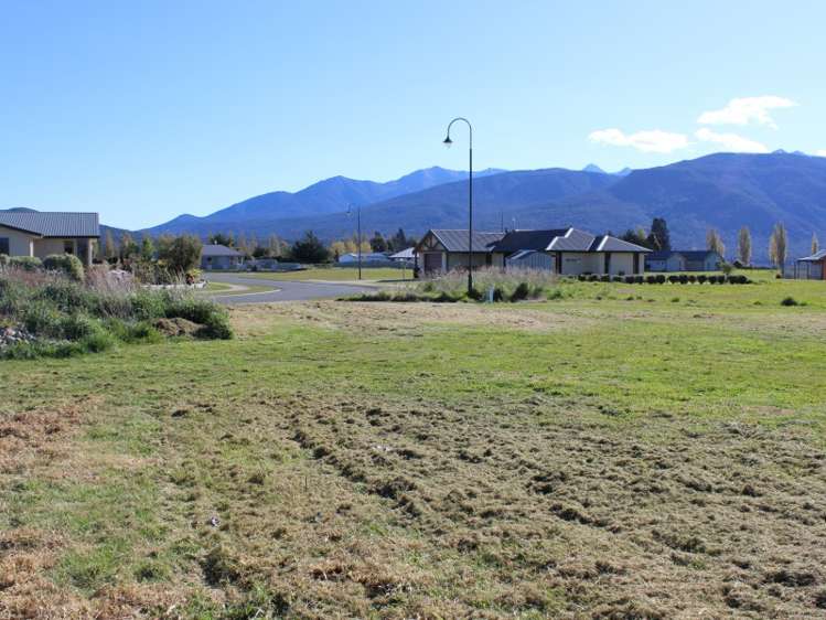 17 Vancouver Place Te Anau_3