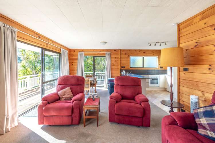 1 Ocean Road Surfdale_10