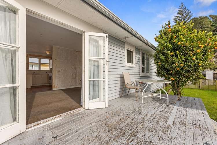 9 Henderson Crescent_0