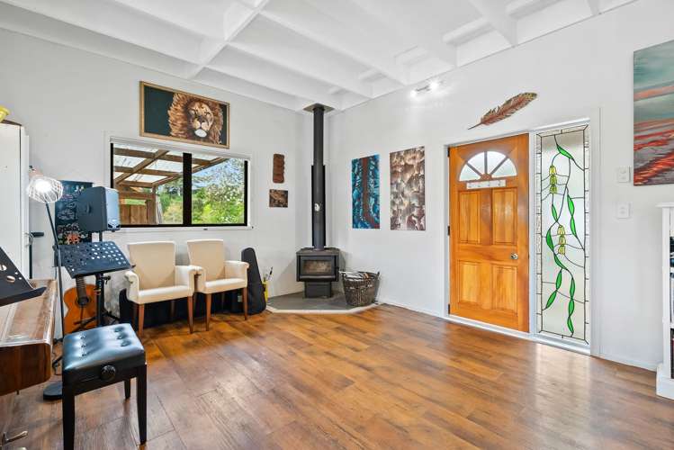 83 Alcoba Street Kamo_17