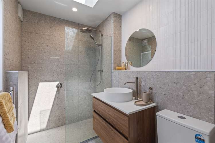 50a Winchester Street Merivale_10